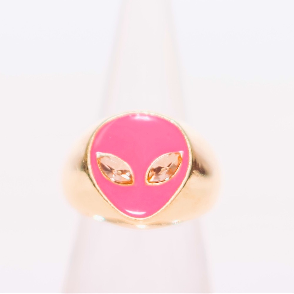 gold/pink alien ring